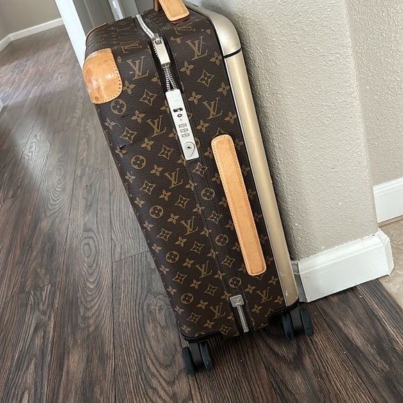 Louis Vuitton Monogram Horizon 55 - Picture 3 of 13